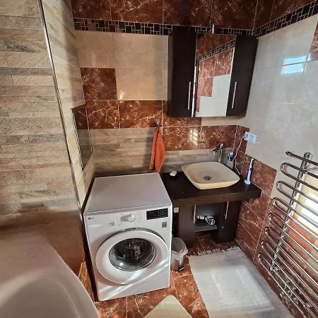 Spacious In The Center Of * Martin